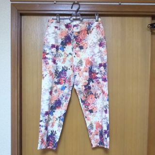 アズノウアズ(AS KNOW AS)のお値下げ♪【新品】AS KNOW AS 花柄パンツ(フリーサイズ)(カジュアルパンツ)