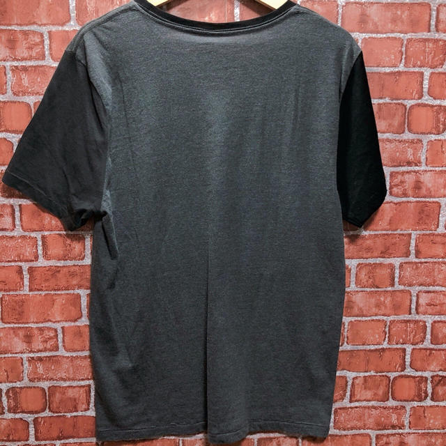 H&M(エイチアンドエム)の【専用】H＆M パッチワーク風 Tシャツ メンズのトップス(Tシャツ/カットソー(半袖/袖なし))の商品写真