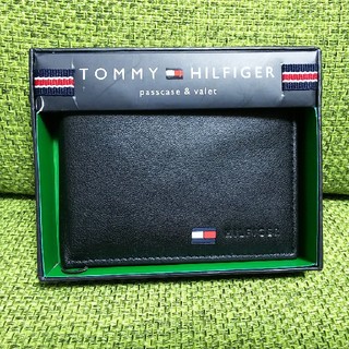 トミーヒルフィガー(TOMMY HILFIGER)のTOMMY HILFIGER パスケース付バレット財布(折り財布)