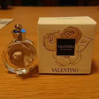 ヴァレンティノ(VALENTINO)の値下げ！ヴァレンティノ ミニチュア香水(香水(女性用))