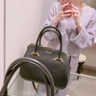 ミュウミュウ(miumiu)の週末限定お値下げ！miumiu マドラス 2way バッグ(ハンドバッグ)