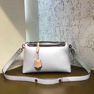 フェンディ(FENDI)のFENDI  バッグ 完売色 SALE フェンディ バイザウェイ (ショルダーバッグ)