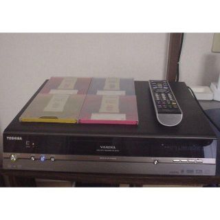 トウシバ(東芝)のＤＶＤレコーダー ＲＤ－ＸＤ７２Ｄ(DVDレコーダー)