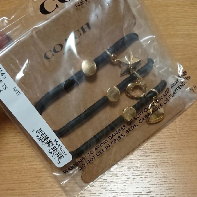 COACH(コーチ)の⭐新品⭐ コーチ ヘアゴム ⭐ レディースのヘアアクセサリー(ヘアゴム/シュシュ)の商品写真