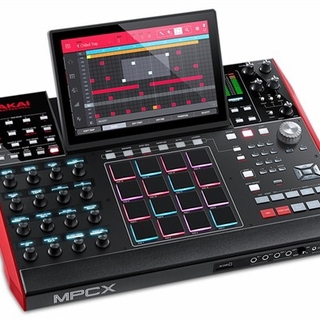 mpc x(MIDIコントローラー)