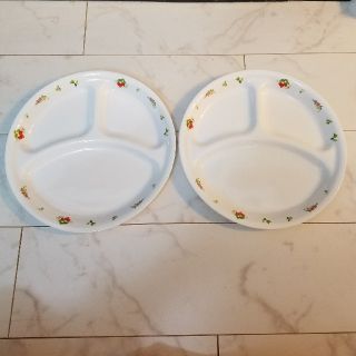 コレール(CORELLE)の新品未使用  CORELLE  ワンプレート 皿 いちご柄  コレール(食器)