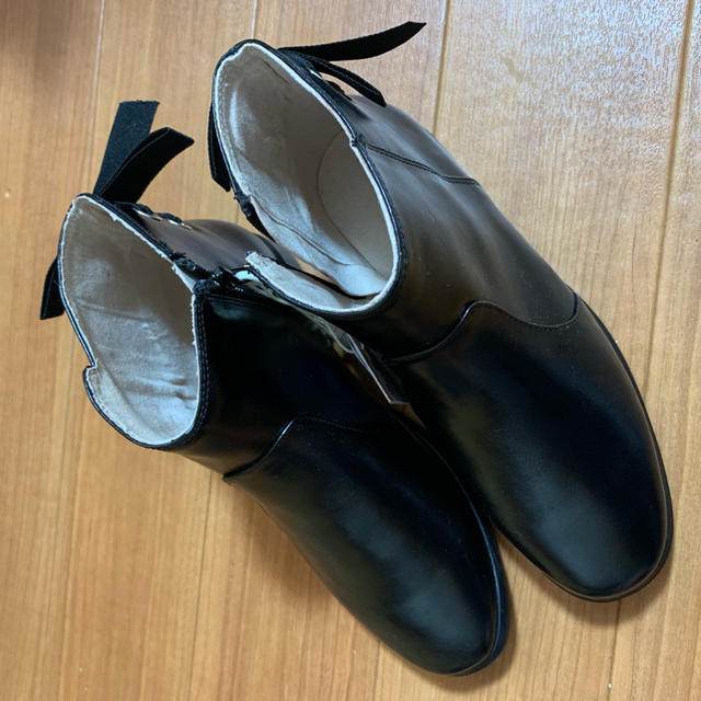 ZARA KIDS(ザラキッズ)のZARA KIDS ブーツ キッズ/ベビー/マタニティのキッズ靴/シューズ(15cm~)(ブーツ)の商品写真