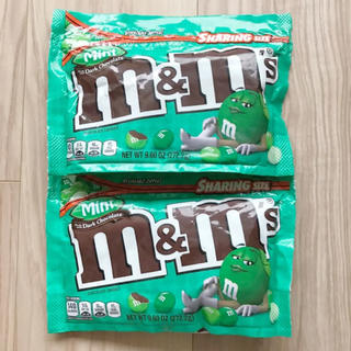 エムアンドエム(M&M)の 日本未発売☆レア☆m&m's・チョコミントフレーバー・272.2g×2個セット(菓子/デザート)