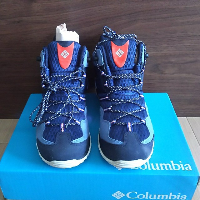 Columbia(コロンビア)のコロンビア セイバー3ミッドオムニテック スポーツ/アウトドアのアウトドア(登山用品)の商品写真