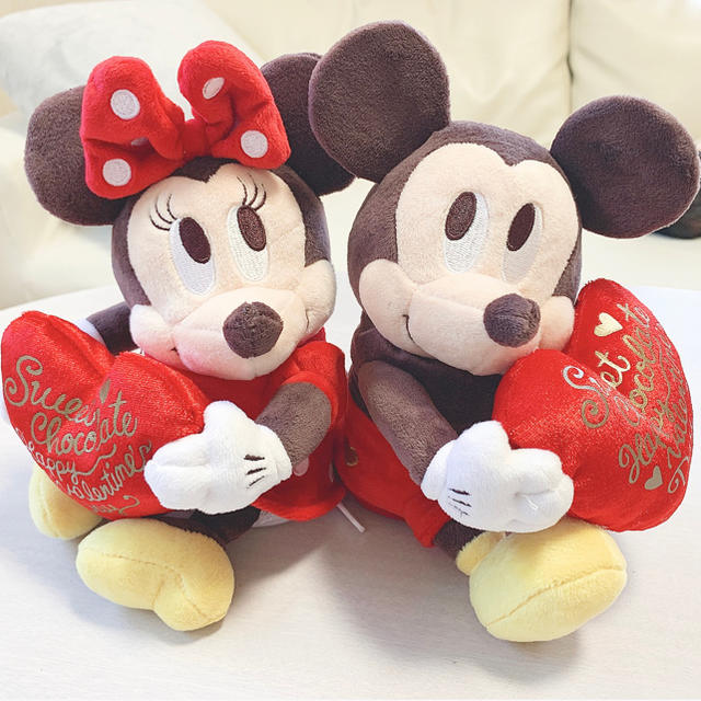 Disney(ディズニー)のミッキー&ミニー バレンタイン ペアぬいぐるみ エンタメ/ホビーのおもちゃ/ぬいぐるみ(ぬいぐるみ)の商品写真