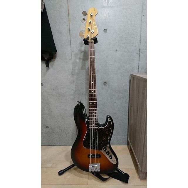 Fender(フェンダー)のFUJIGEN(FGN) NJB-200 3TS 楽器のベース(エレキベース)の商品写真