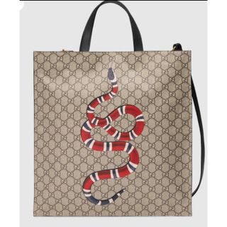 グッチ(Gucci)のGucci gg snake print tote bag(トートバッグ)