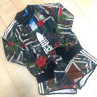 アディダス(adidas)の【adidas】セットアップ 花柄(セット/コーデ)