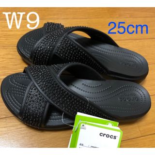 クロックス(crocs)の新品 クロックス Xストラップ サンダル ブラック W9 25cm キラキラ(サンダル)