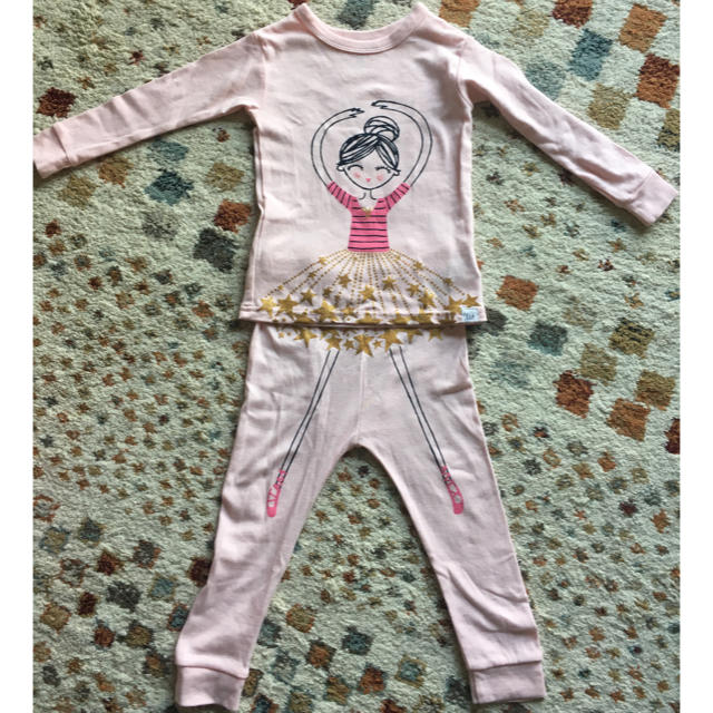 GAP(ギャップ)のgap 90サイズ パジャマ キッズ/ベビー/マタニティのキッズ服女の子用(90cm~)(パジャマ)の商品写真