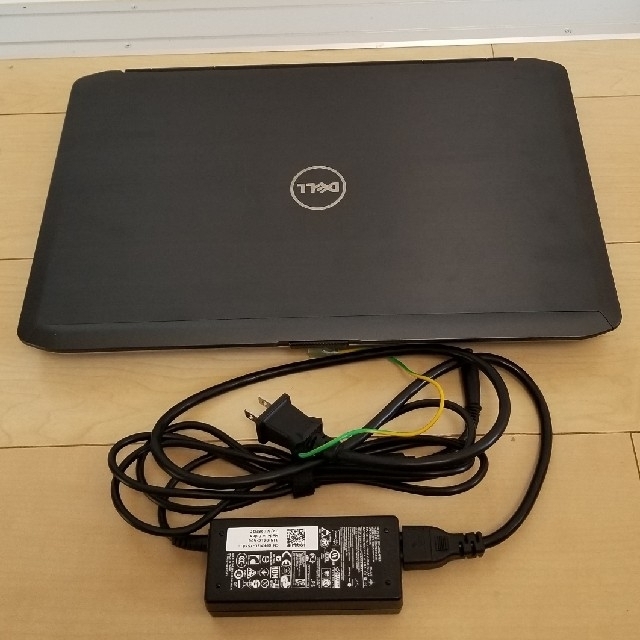 DELL(デル)のノートパソコン　中古　DELL Latitude E5530 スマホ/家電/カメラのPC/タブレット(ノートPC)の商品写真