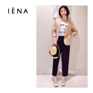 イエナ(IENA)のイエナ/IENA/フレンチリネンジャケット/ベージュ/美品(テーラードジャケット)