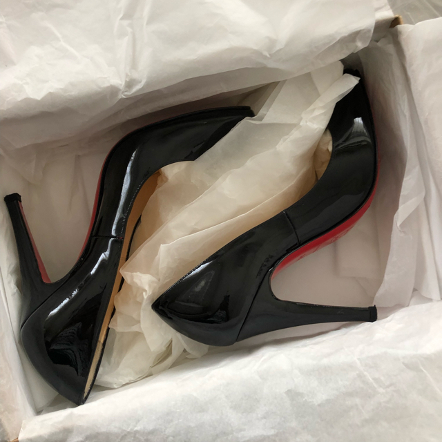 Christian Louboutin(クリスチャンルブタン)のルブタン  パンプス レディースの靴/シューズ(ハイヒール/パンプス)の商品写真