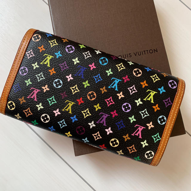 LOUIS VUITTON(ルイヴィトン)のルイヴィトン マルチカラー レディースのファッション小物(財布)の商品写真