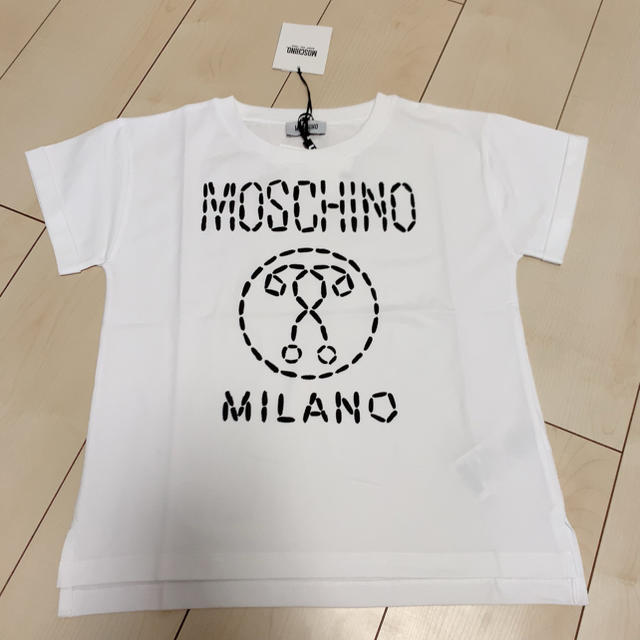 MOSCHINO(モスキーノ)のm様専用モスキーノ   12y 白 レディースのトップス(Tシャツ(半袖/袖なし))の商品写真