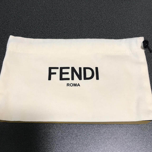 FENDI(フェンディ)のFENDIの箱 レディースのバッグ(ショップ袋)の商品写真