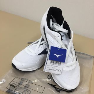 アシックス(asics)の新品 アシックス  スニーカー(スニーカー)