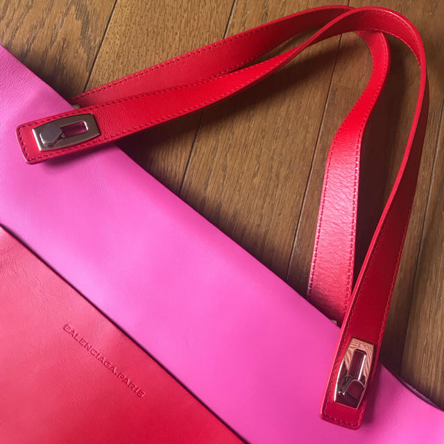 Balenciaga(バレンシアガ)のバレンシアガ トートバッグ レザー ピンク×赤 BALENCIAGA レディースのバッグ(トートバッグ)の商品写真