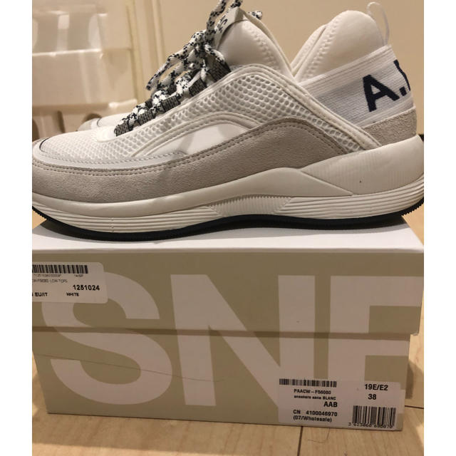 A.P.C スニーカー Run Around 38 24.5 A.P.C スニーカー Run Around 38 24.5