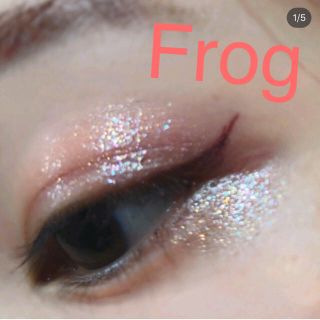 カラーポップ(colourpop)の【神色！】新品colourpop 人気色【Frog】(アイシャドウ)