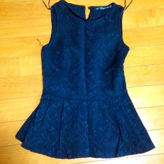 ザラ(ZARA)のほぼ新品 ZARA ペプラム(タンクトップ)