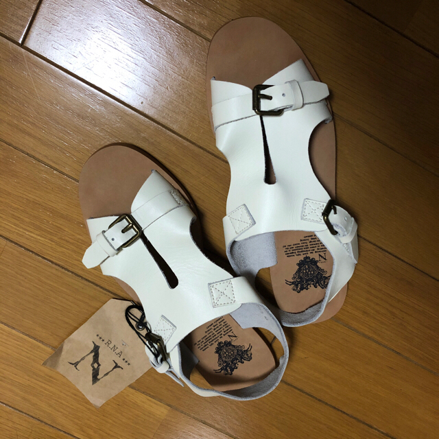 【新品】RNA-N サンダル ホワイト靴/シューズ