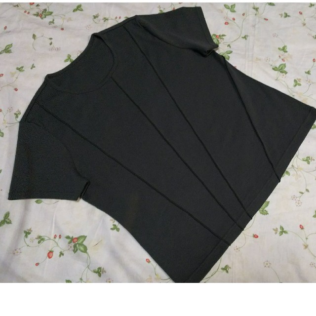 シャルレ(シャルレ)の母の日 シャルレ Tシャツ EE592 大きいサイズ LL  モスグリーン レディースのトップス(Tシャツ(半袖/袖なし))の商品写真