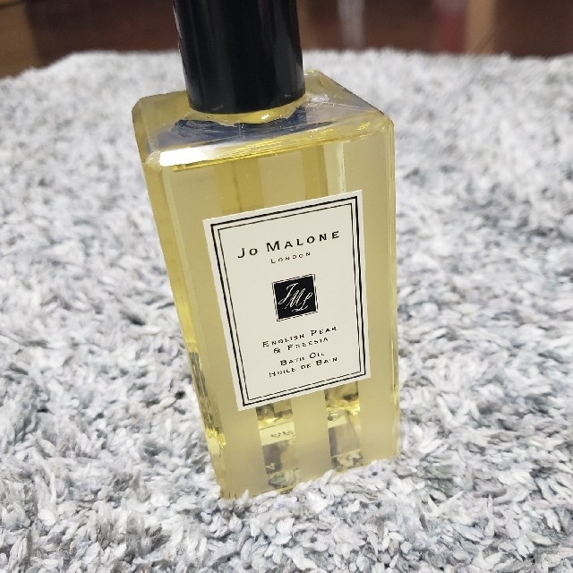 Jo MALONE イングリッシュ ペアー&フリージア バスオイル 250ml