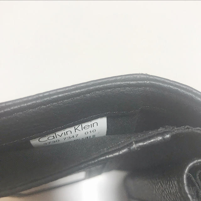 Calvin Klein(カルバンクライン)のCalvin Klein 折りたたみ財布 レディースのファッション小物(財布)の商品写真
