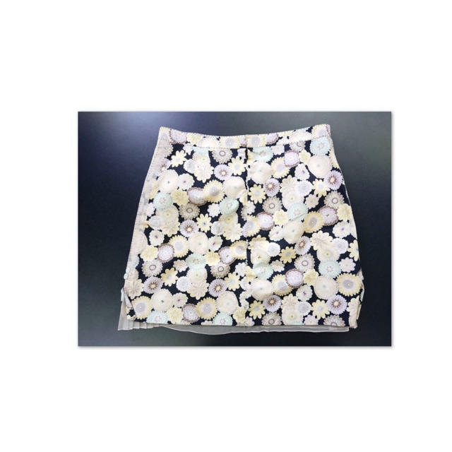 LOUIS VUITTON(ルイヴィトン)のLOUIS VUITTON モノグラムお花柄 台形ミニスカート 裾プリーツ レディースのスカート(ミニスカート)の商品写真