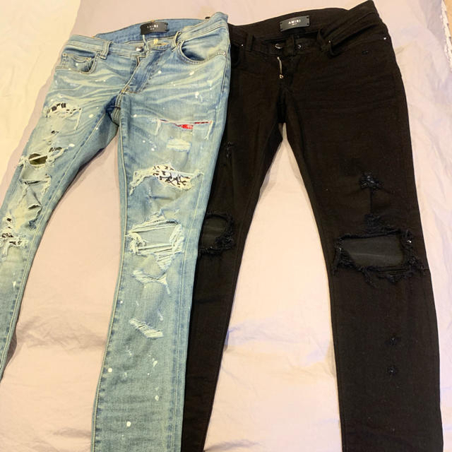 Saint Laurent(サンローラン)のAMIRI(右) 黒 ストレッチ デニム メンズのパンツ(デニム/ジーンズ)の商品写真