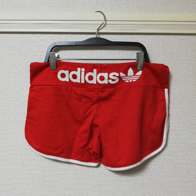 adidas(アディダス)の専用ページ★ レディースのパンツ(ショートパンツ)の商品写真