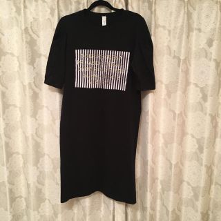 韓国ファッション nine Tシャツワンピ(ひざ丈ワンピース)