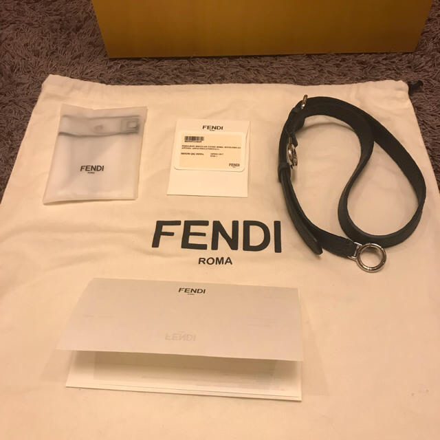 FENDI(フェンディ)の★burocori様専用★ フェンディ セレリア ピーカブー レギュラー  レディースのバッグ(ハンドバッグ)の商品写真