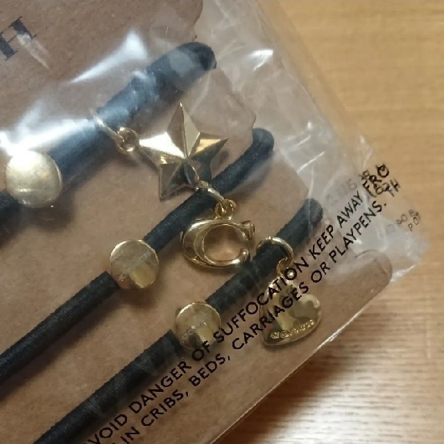 COACH(コーチ)の⭐新品⭐ コーチ ヘアゴム 3本セット ⭐ レディースのヘアアクセサリー(ヘアゴム/シュシュ)の商品写真