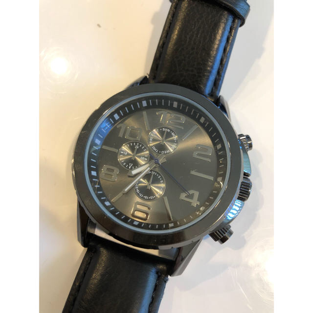 FOREVER 21(フォーエバートゥエンティーワン)の腕時計 メンズ メンズの時計(腕時計(アナログ))の商品写真