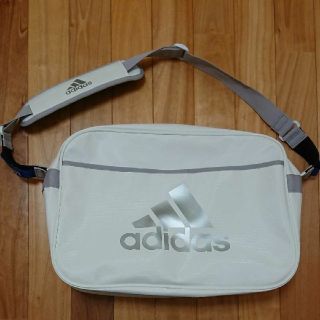 アディダス(adidas)の未使用！adidas スポーツバッグ(ショルダーバッグ)