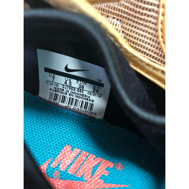 NIKE(ナイキ)のNIKE エアリフト 24㎝ レディースの靴/シューズ(スニーカー)の商品写真