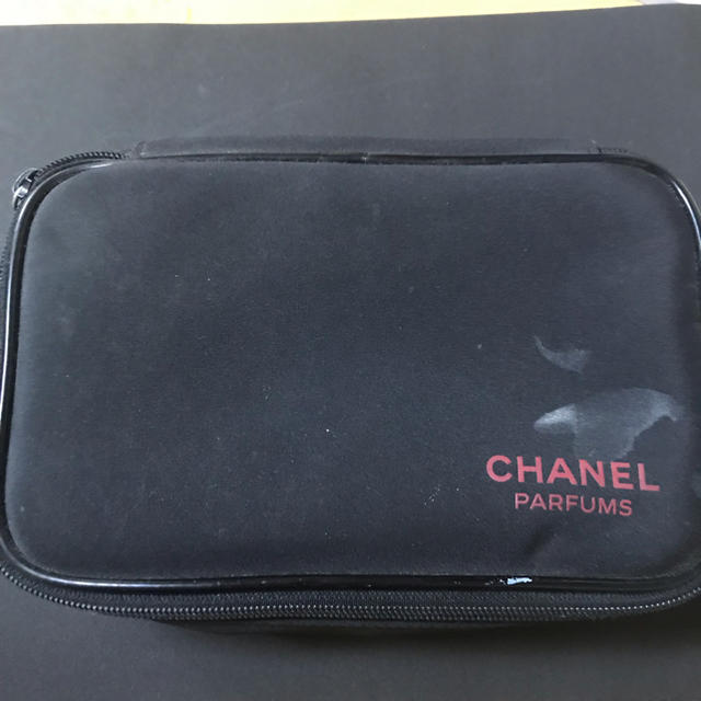 CHANEL(シャネル)のシャネル ポーチ レディースのファッション小物(ポーチ)の商品写真