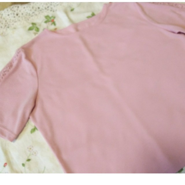 シャルレ(シャルレ)のmk1225様専用 シャルレ 涼しいTシャツ ボートネック 優しいピンク他2枚 レディースのトップス(Tシャツ(長袖/七分))の商品写真