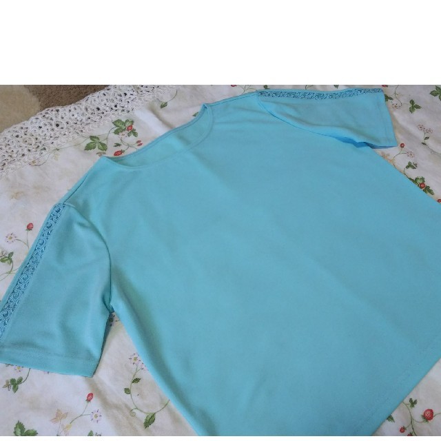 シャルレ(シャルレ)のmk1225様専用 シャルレ 涼しいTシャツ ボートネック 優しいピンク他2枚 レディースのトップス(Tシャツ(長袖/七分))の商品写真