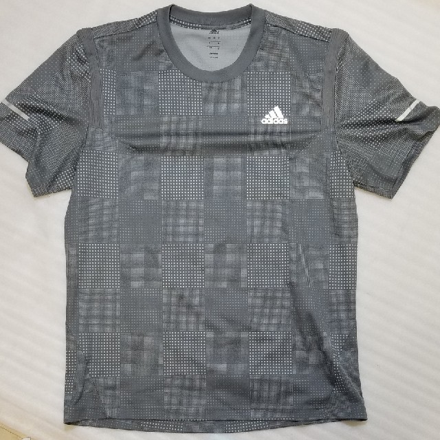 adidas(アディダス)のアディダス　Tシャツ　 メンズのトップス(Tシャツ/カットソー(半袖/袖なし))の商品写真