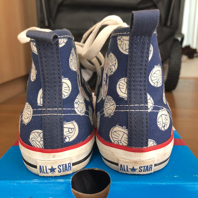 CONVERSE(コンバース)のドラえもん コンバース 20cm キッズ/ベビー/マタニティのキッズ靴/シューズ(15cm~)(スニーカー)の商品写真