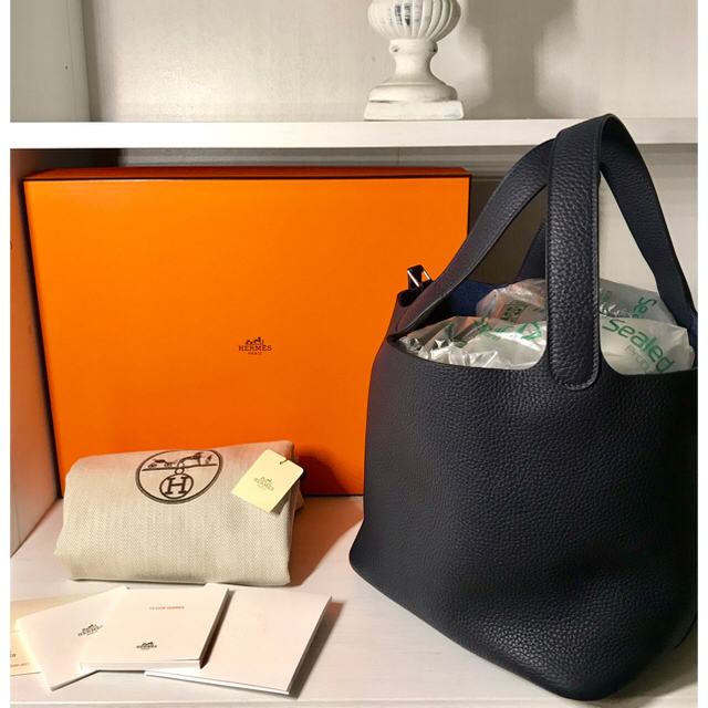 Hermes(エルメス)のエルメス   ピコタン  M M  ブルーニュイ♪ 未使用☆レア☆ レディースのバッグ(ハンドバッグ)の商品写真