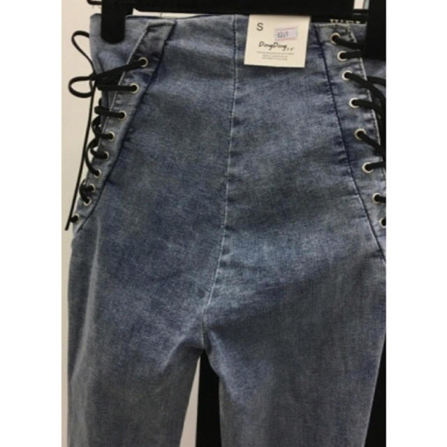 Lochie(ロキエ)の▼Side Lace-Up Denim レディースのパンツ(デニム/ジーンズ)の商品写真